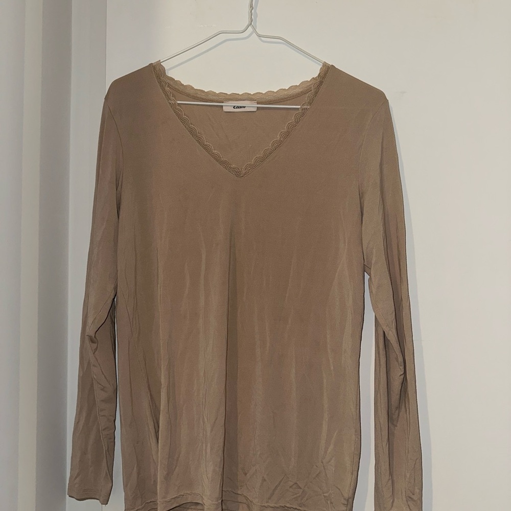 Elegant Long Sleeve Top with Lace Detail